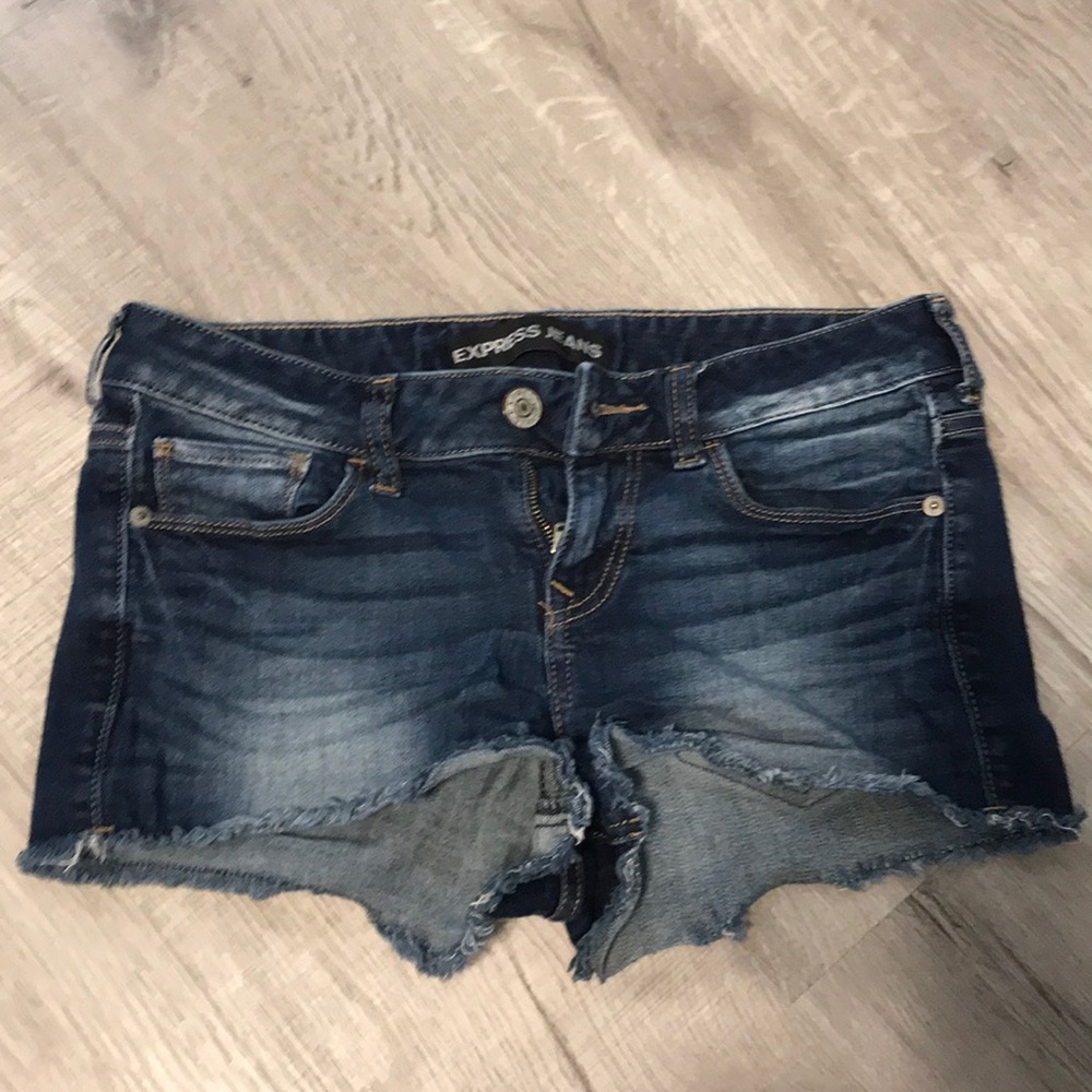 Express shorts
